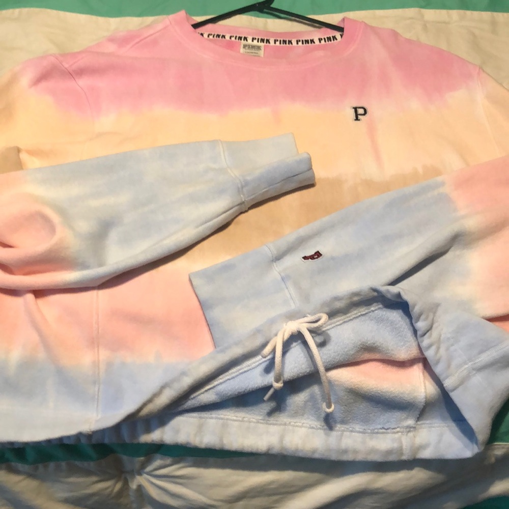 Pink VS Collegiate Sweatshirt Crop L